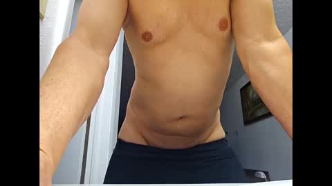 romanteeks online show from December 4, 5:07 am