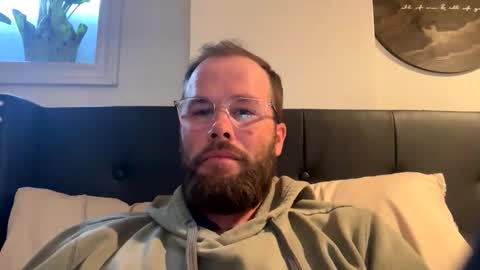 ronald2774 online show from May 5, 12:55 pm