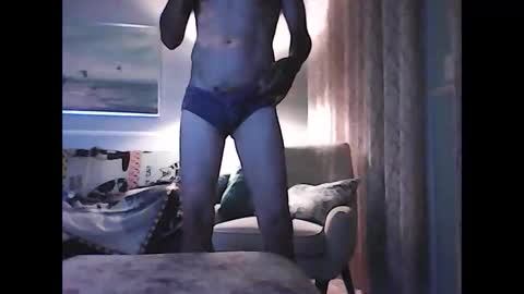 ronvlv online show from April 18, 3:19 am