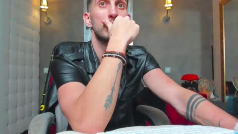 onlyfans-   online show from February 12, 10:37 pm