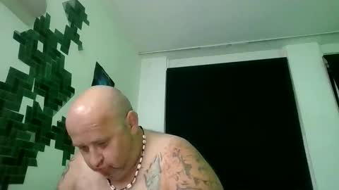 rooosveltooo online show from June 5, 10:26 pm