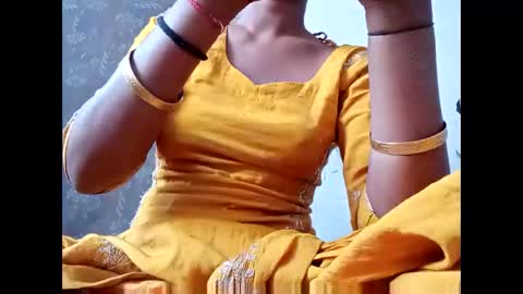 roop_sexy642 online show from March 12, 11:03 am