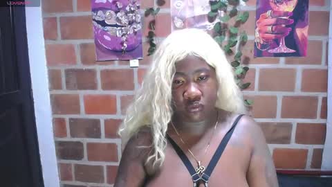 roos_veyker online show from June 2, 1:07 am