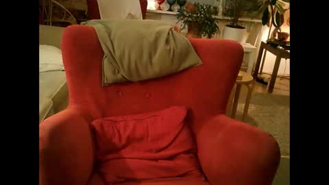 Snapshot of rosa_teevee chatting on February 20, 9:53 pm Tina online show from February 20, 9:53 pm