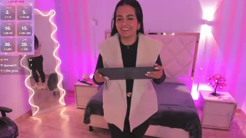 ROSALIN online show from April 15, 11:35 am