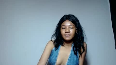 rose69267472 online show from April 25, 11:45 am