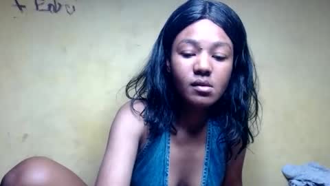 rose69267472 online show from April 26, 5:32 pm