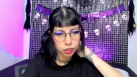 Ally online show from October 18, 7:40 pm