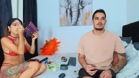 Rose And Dom online show from January 3, 4:37 pm