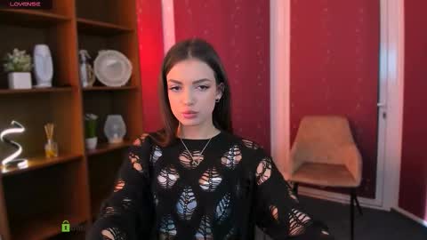 rose online show from November 14, 12:18 pm