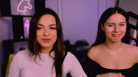 rose online show from October 12, 7:27 pm