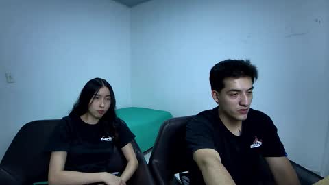 Snapshot of roseandviktor23 chatting on October 25, 4:24 am Rose Sins and Don Viktor online show from October 25, 4:24 am