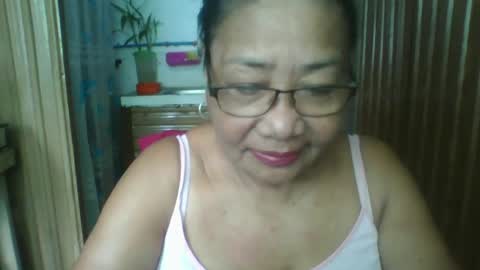 rosebelle66 online show from July 11, 2:05 am