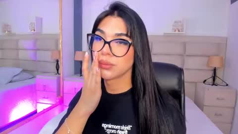 Rose online show from October 24, 1:34 pm