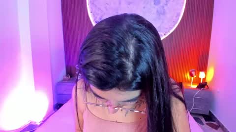 Rose online show from May 27, 1:19 pm
