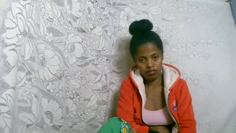 rosia online show from November 2, 1:38 am