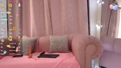 Rosie online show from March 8, 3:35 pm