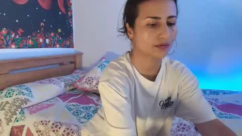 Ross BakerHot online show from April 18, 7:07 pm