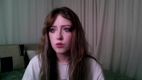 rosy_petal online show from February 20, 1:05 am