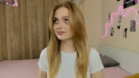 Im Luna online show from May 6, 9:54 pm