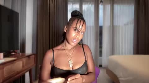 Rosy Coco online show from February 3, 10:52 am