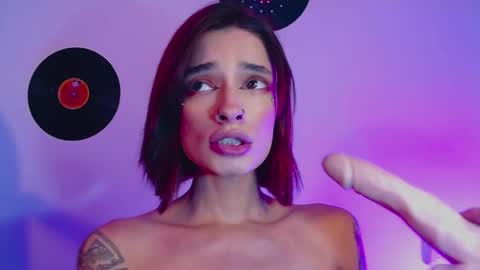 rot_wallace online show from January 9, 3:56 am