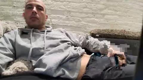 rotteei1 online show from March 8, 3:49 pm