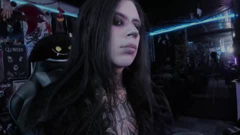 Snapshot of rotten_dreams chatting on September 8, 10:31 pm rot online show from September 8, 10:31 pm