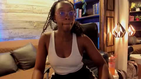 rouselux online show from February 28, 9:08 pm