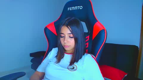 rousse_violet online show from September 9, 11:16 pm