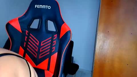 rousse_violet online show from March 9, 11:42 pm