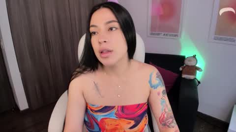 Rox online show from November 18, 5:49 pm