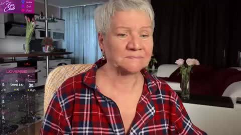 Roxana online show from March 12, 11:42 am