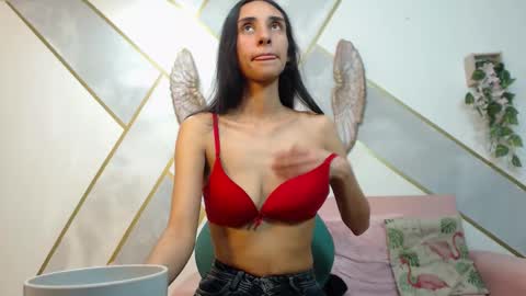 Snapshot of roxana_cyrano chatting on October 23, 7:48 pm online show from October 23, 7:48 pm