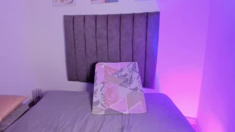 Roxane online show from January 7, 10:31 am