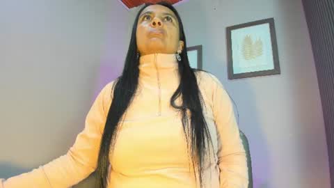  Roxanna  online show from June 14, 12:18 pm