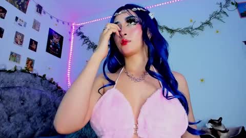 Snapshot of roxxystar_ chatting on February 25, 2:03 am Roxxane online show from February 25, 2:03 am