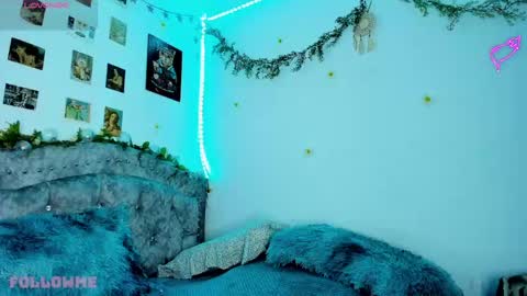 Snapshot of roxxystar_ chatting on February 28, 9:47 am Roxxane online show from February 28, 9:47 am