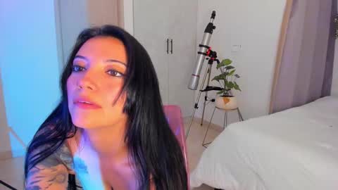 Roxy hell online show from March 22, 3:49 pm