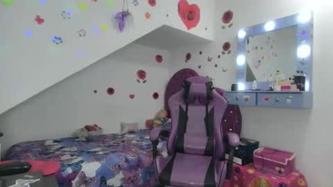 Roxy online show from October 21, 4:28 am