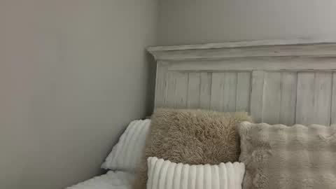 Snapshot of roxyrain2736 chatting on October 31, 11:49 pm Roxy Rain online show from October 31, 11:49 pm