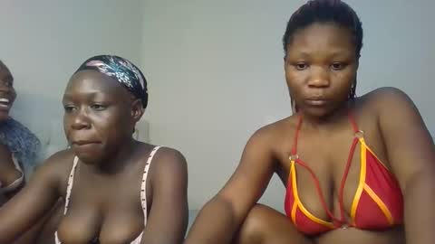 goddes online show from November 10, 11:40 pm