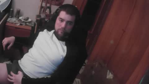 royer04 online show from February 12, 7:50 pm