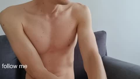 Roy online show from April 7, 3:58 pm