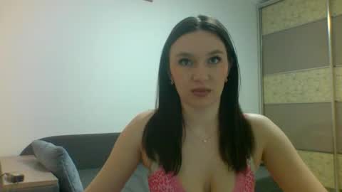 Roza05x online show from April 7, 8:16 am