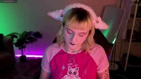 Roziett online show from March 19, 9:37 am