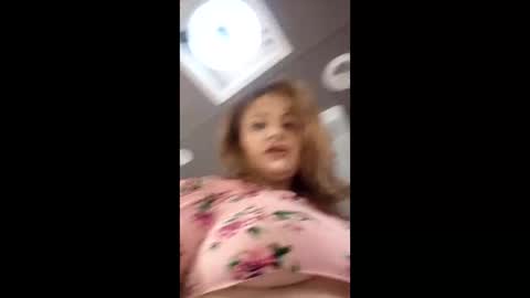 rraineonme online show from February 8, 12:14 am