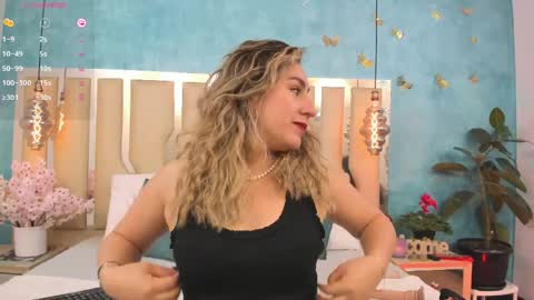 RubbyTaylor online show from April 4, 11:39 am