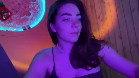 AYSHE online show from February 26, 8:56 pm