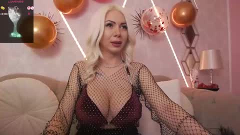  Ruby Divine online show from May 10, 2:40 am
